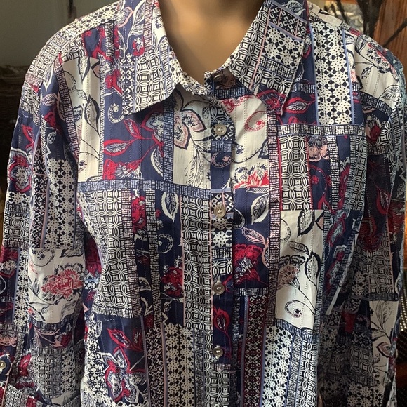 Allison Daley Floral Button Down Blouse M - Picture 3 of 4
